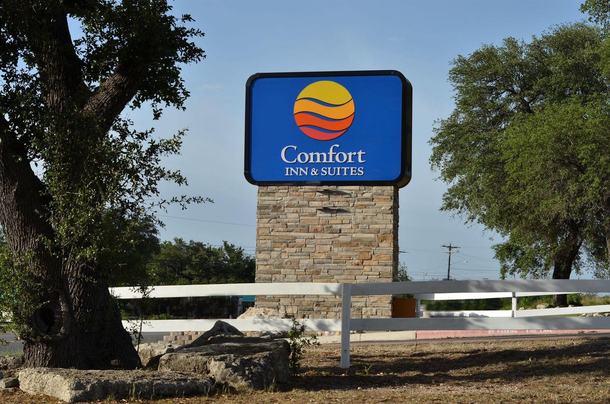 Comfort Inn&Suites Burnet Exterior foto