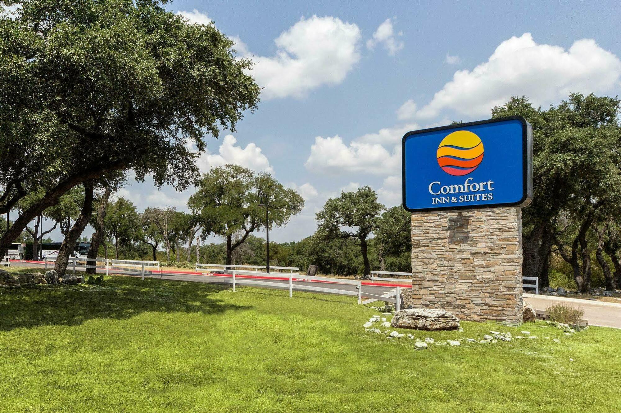 Comfort Inn&Suites Burnet Exterior foto